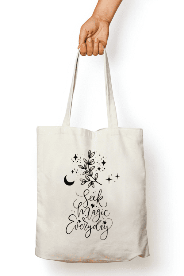 Tote bag